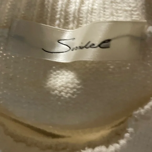 Cream sweater - Picture 3 of 4